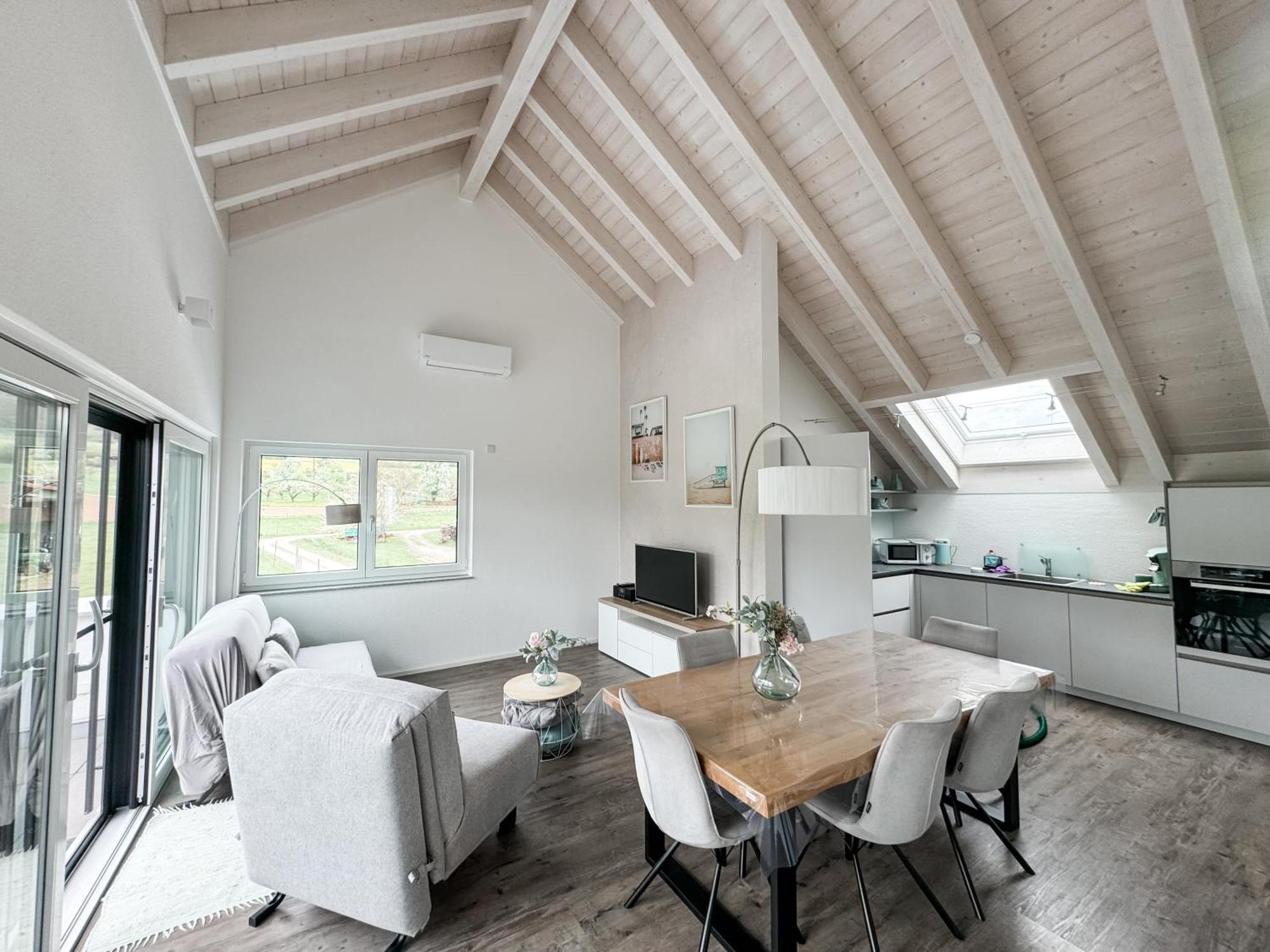 Wunderschöne helle Wohnung mit großer Dachterrasse Gottmadingen Exterior foto